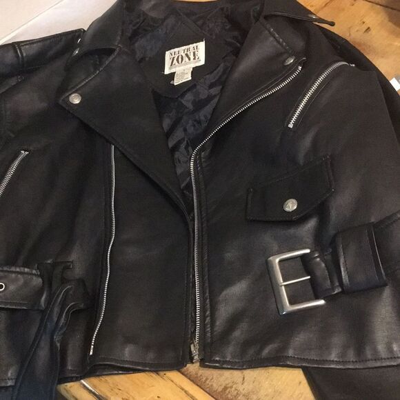 Neutral zone jacket - Picture 8 of 8